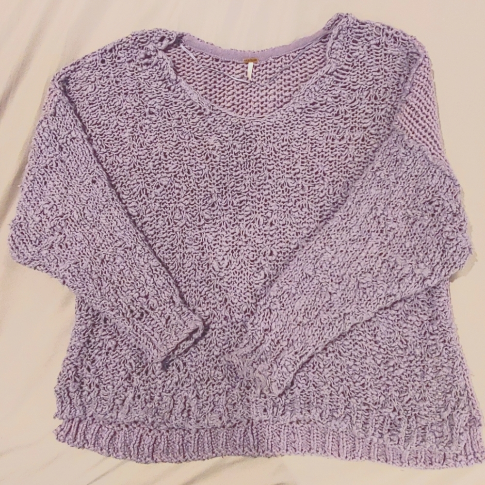 Free People Women's Lilac Sweater Size Small - Picture 1 of 3